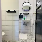 Boutique U Rolanda, Mikulasske Namesti Мини-отель