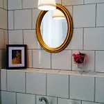 Boutique U Rolanda, Mikulasske Namesti Мини-отель Зноймо