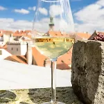 Boutique U Rolanda, Mikulasske Namesti