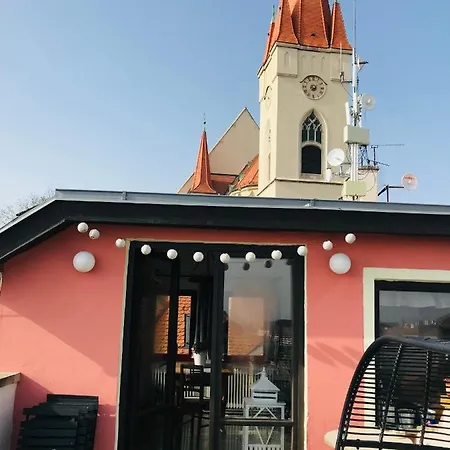 Boutique U Rolanda, Mikulasske Namesti Fogadó 3*