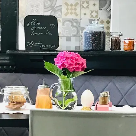 Boutique U Mikulase , Cafe U Rolanda 3*