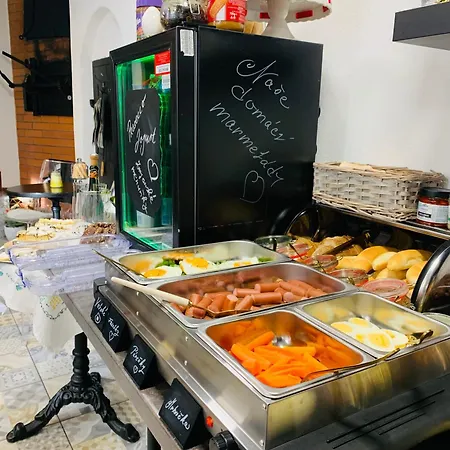 Boutique U Mikulase , Cafe U Rolanda Znojmo