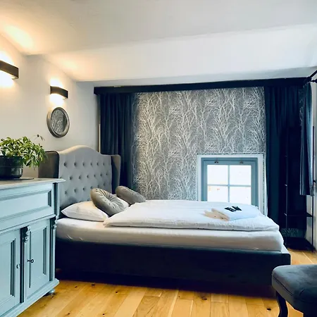 Boutique U Rolanda, Mikulasske Namesti