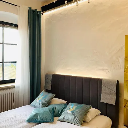 Boutique U Rolanda, Mikulasske Namesti Inn Znojmo