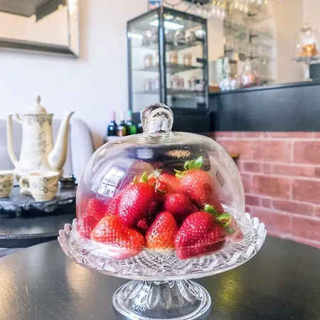 Boutique U Rolanda, Mikulasske Namesti Inn