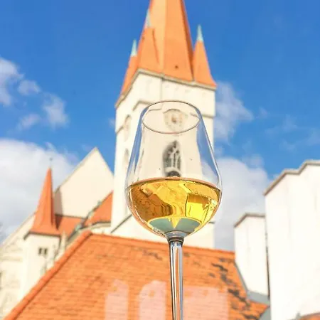 Zajazd Boutique U Rolanda, Mikulasske Namesti